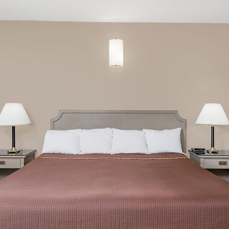 London Travel Inn מראה חיצוני תמונה