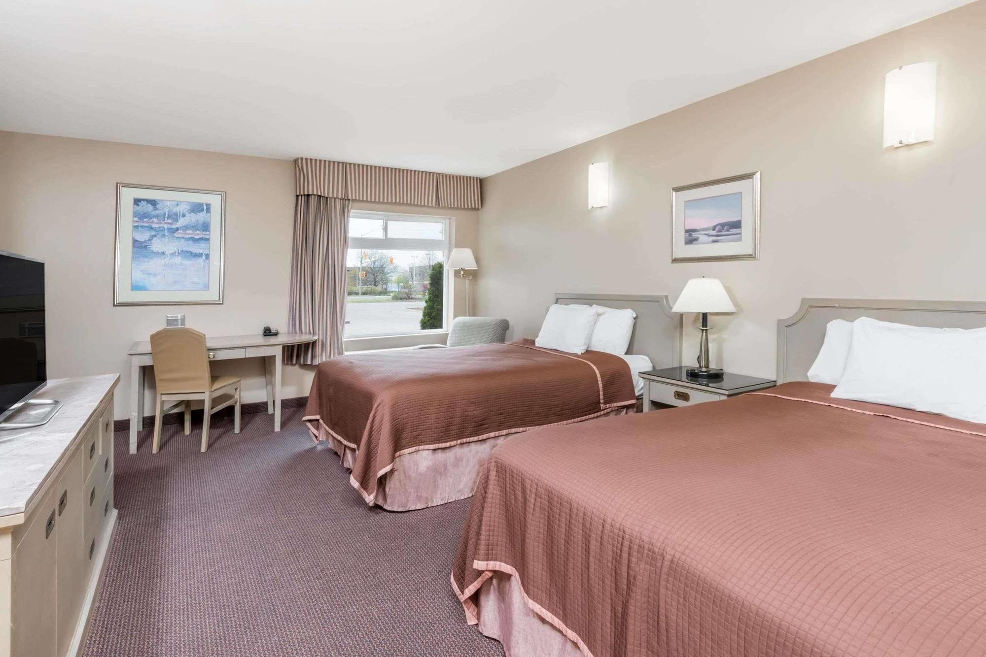 London Travel Inn מראה חיצוני תמונה