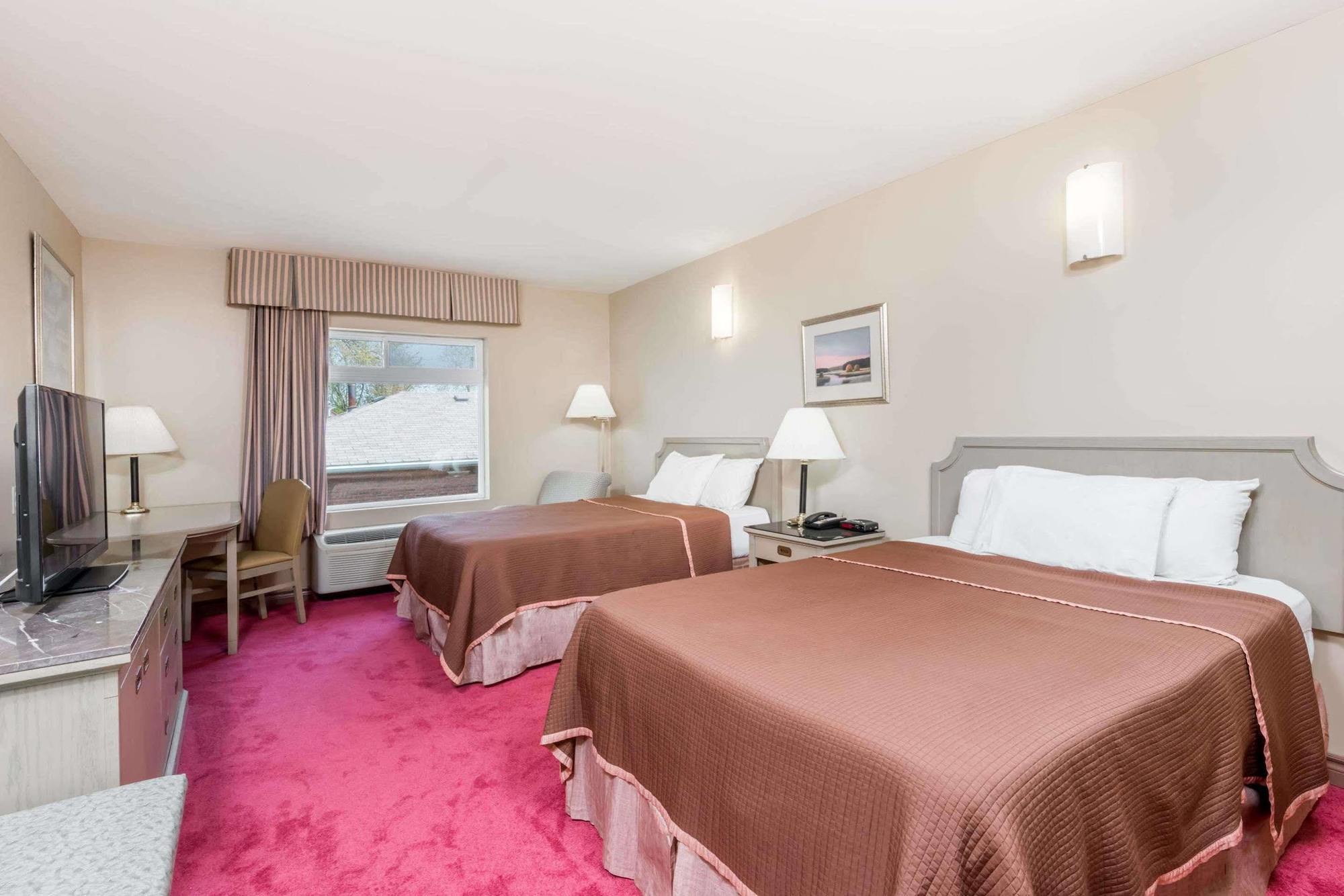 London Travel Inn מראה חיצוני תמונה
